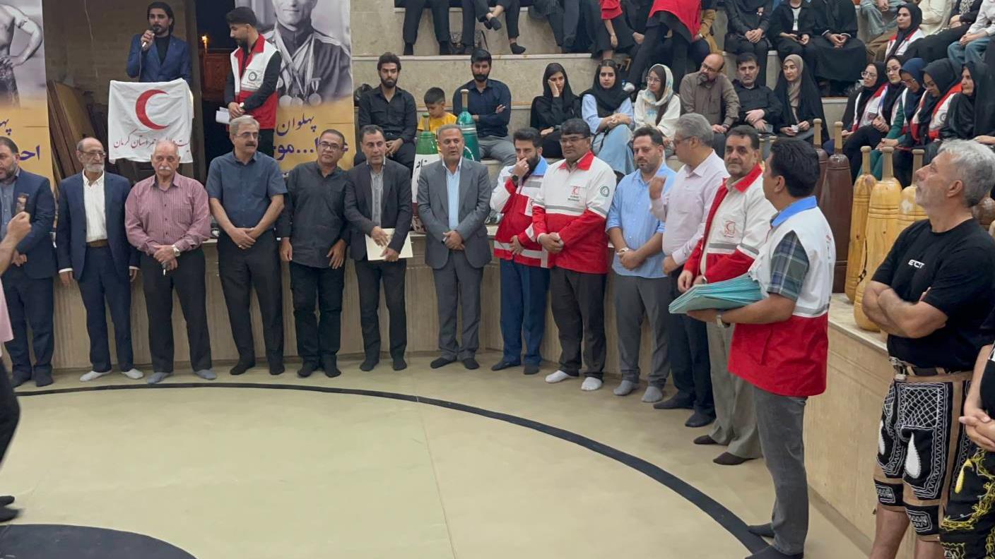 داوطلبان فعال هلال احمر سیرجان تجلیل شدند